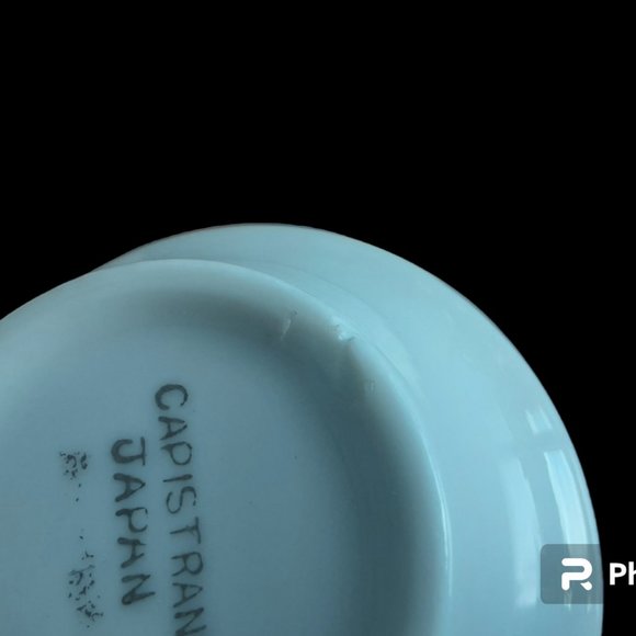 Vtg. Capistrand Tea pot, Creamer, And 2 Mugs - Picture 7 of 7